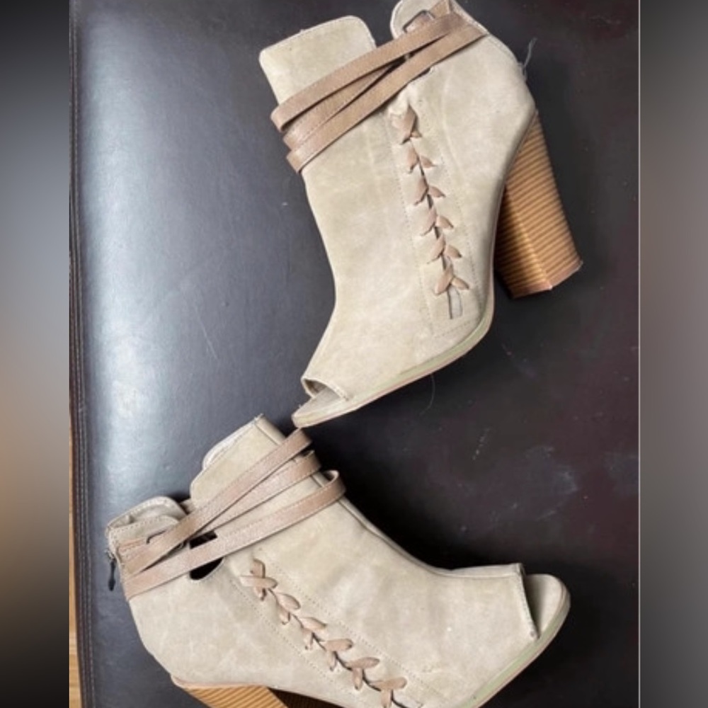 Tan heeled open toed boots